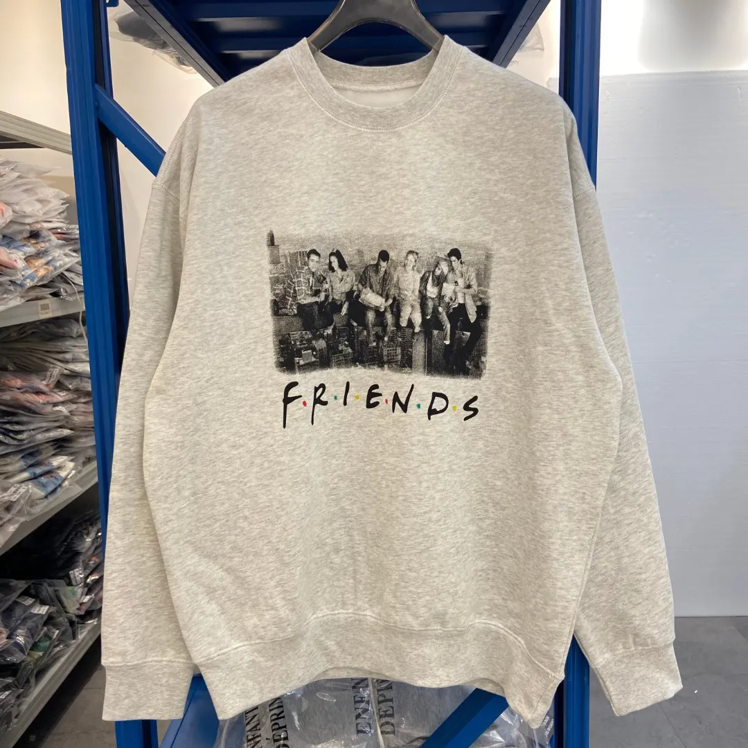 Saint Michael Friends VTG American portrait loose velvet round neck pullover sweatshirt Fabric: 420g Style number: SM603 Size: S-M-L-XL Color: Gray Price: P190